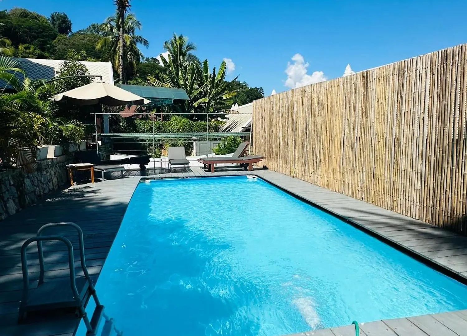 *** Hotel Zen Namkhan Riverside Luang Prabang Laos